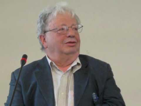 il fisico Prof Emilio Delgiudice